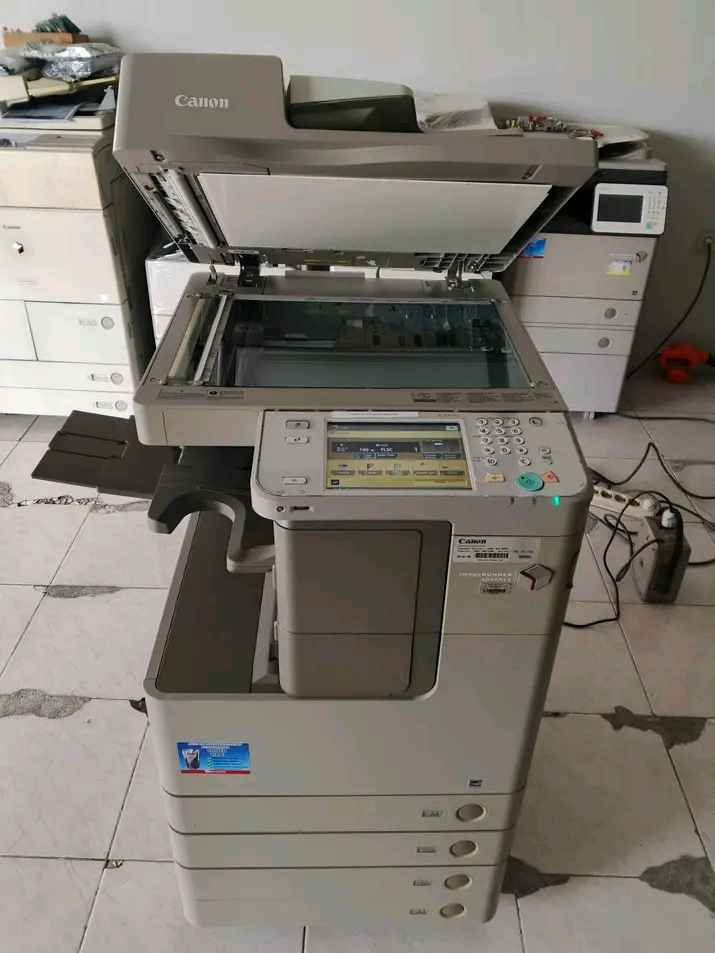 Mesin Fotocopy Advance 6575
